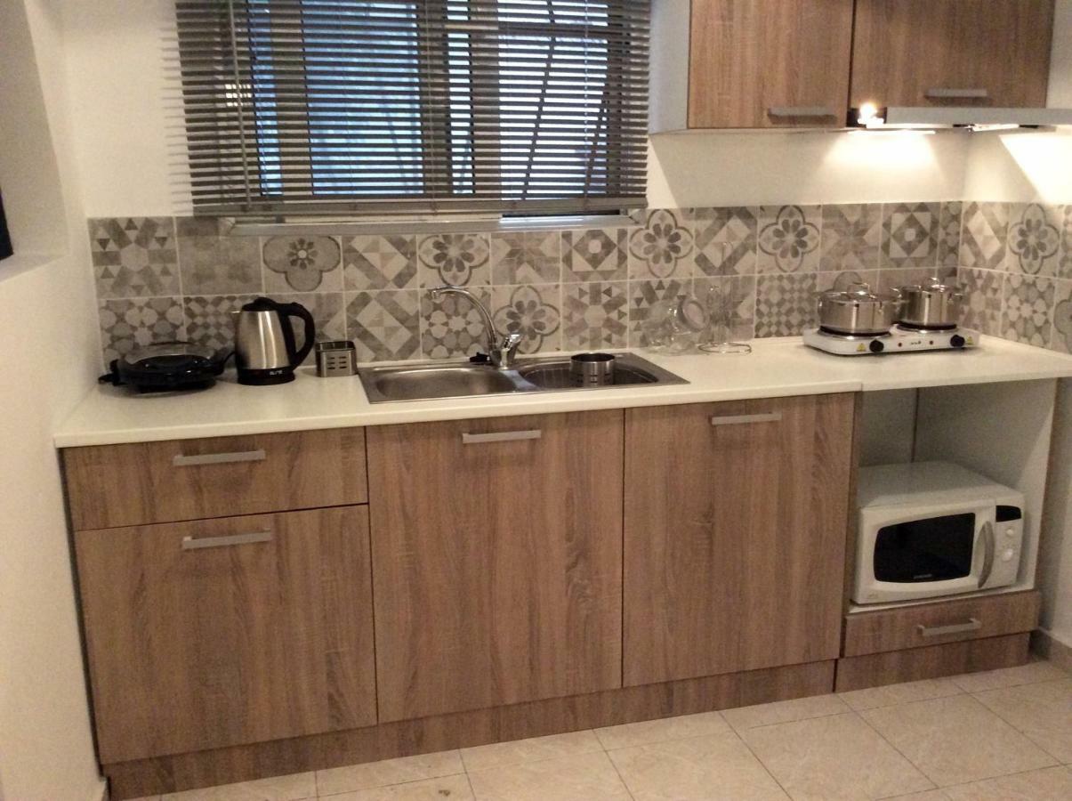 אתונה Renovated Apartment מראה חיצוני תמונה